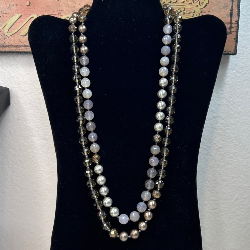 Stella & Dot Gloria Stone and Faceted Glass Beaded Necklace